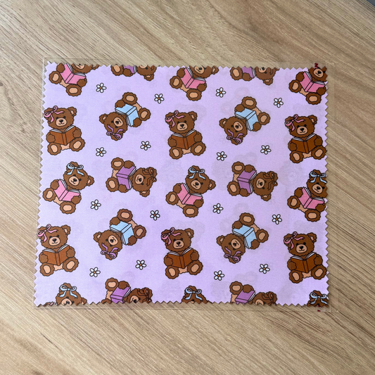 Cute Bookish Bears Kindle Cleaning Cloth