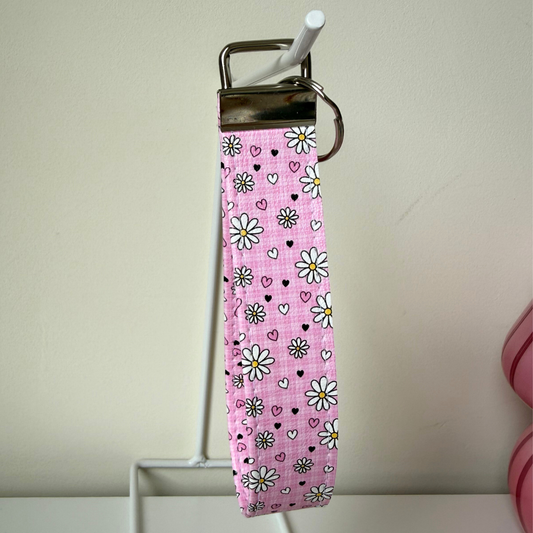 Daisy Keychain Wristlet